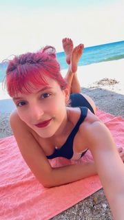 Dilek Kaya feet photo 7