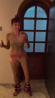 Dilek Kaya feet photo 7