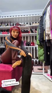 Dilek Kaya feet photo 11