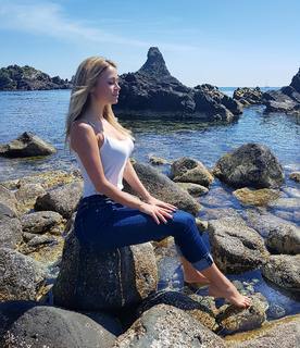 Diletta Leotta feet photo thumbnail