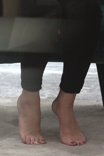 Diletta Leotta feet photo thumbnail
