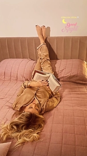 Diletta Leotta feet photo thumbnail