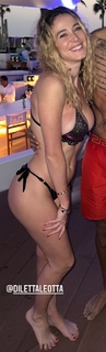Diletta Leotta feet photo thumbnail