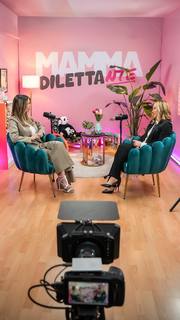 Diletta Leotta feet photo thumbnail