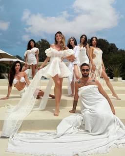 Diletta Leotta feet photo thumbnail