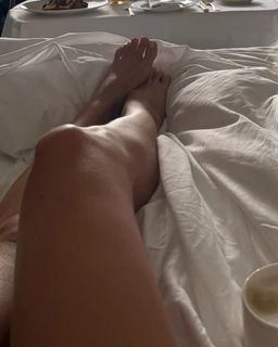 Diletta Leotta feet photo thumbnail