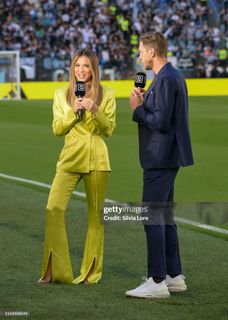 Diletta Leotta feet photo thumbnail