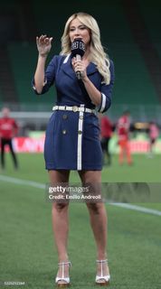 Diletta Leotta feet photo thumbnail