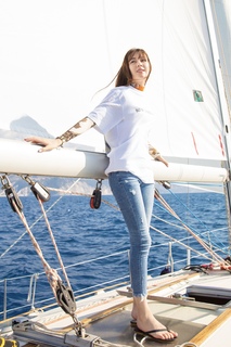 Dilraba Dilmurat feet photo thumbnail