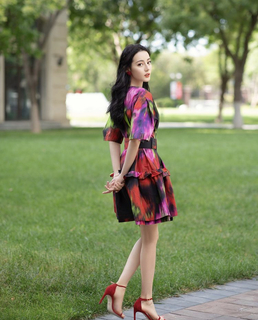 Dilraba Dilmurat feet photo thumbnail