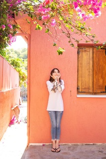 Dilraba Dilmurat feet photo thumbnail