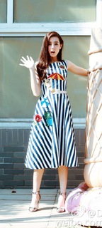 Dilraba Dilmurat feet photo thumbnail