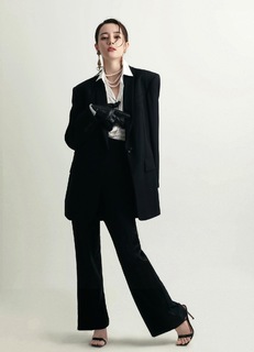 Dilraba Dilmurat feet photo thumbnail