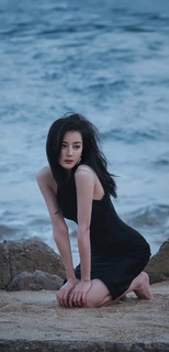Dilraba Dilmurat feet photo thumbnail