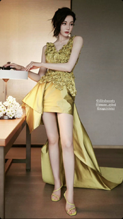 Dilraba Dilmurat feet photo thumbnail