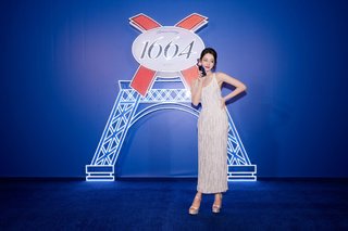 Dilraba Dilmurat feet photo thumbnail