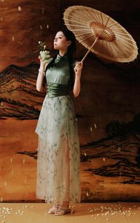 Dilraba Dilmurat feet photo thumbnail