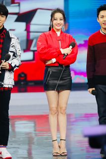 Dilraba Dilmurat feet photo 14