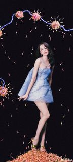 Dilraba Dilmurat feet photo 9