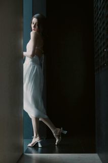 Dilraba Dilmurat feet photo 9