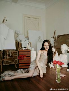 Dilraba Dilmurat feet photo 7