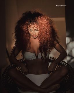 Dilyana Popova feet photo 2