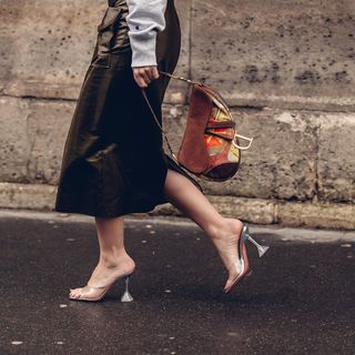 Dima Al Sheikhly feet photo 1