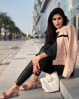 Dima Al Sheikhly feet photo 10