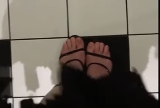 Dima Al Sheikhly feet photo 9