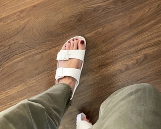 Dima Al Sheikhly feet photo 6