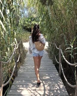 Dima Al Sheikhly feet photo 16