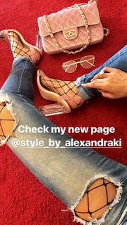 Dimitra Alexandraki feet photo thumbnail