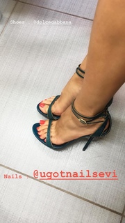 Dimitra Alexandraki feet photo thumbnail