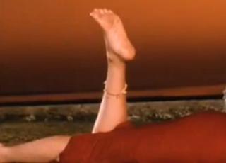 Dimple Kapadia feet photo 16