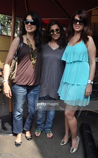 Dimple Kapadia feet photo 20