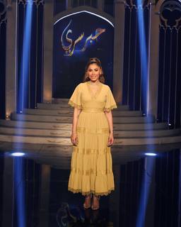 Dina El Sherbiny feet photo thumbnail