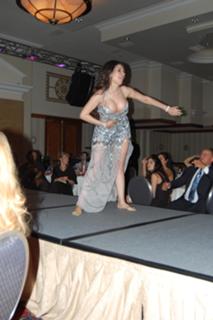 Dina feet photo thumbnail