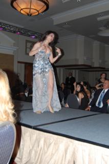 Dina feet photo thumbnail