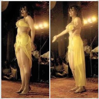 Dina feet photo thumbnail