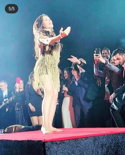 Dina feet photo thumbnail