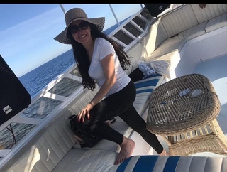 Dina feet photo thumbnail