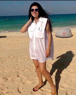 Dina feet photo thumbnail