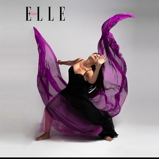 Dina feet photo thumbnail