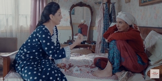 Dina feet photo thumbnail