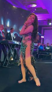 Dina feet photo thumbnail