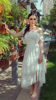 Dina Fuad feet photo thumbnail