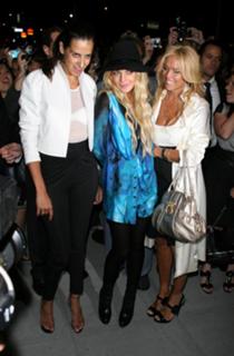 Dina Lohan feet photo 19