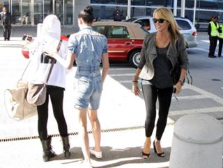Dina Lohan feet photo 12