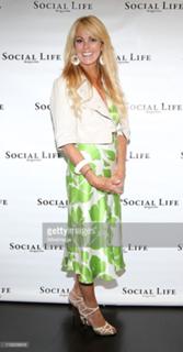 Dina Lohan feet photo 12