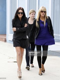 Dina Lohan feet photo 6